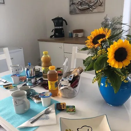 Mimmosole Nocleg ze śniadaniem 3*